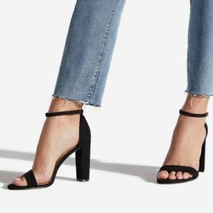 Lyvia Classic Heeled Sandal